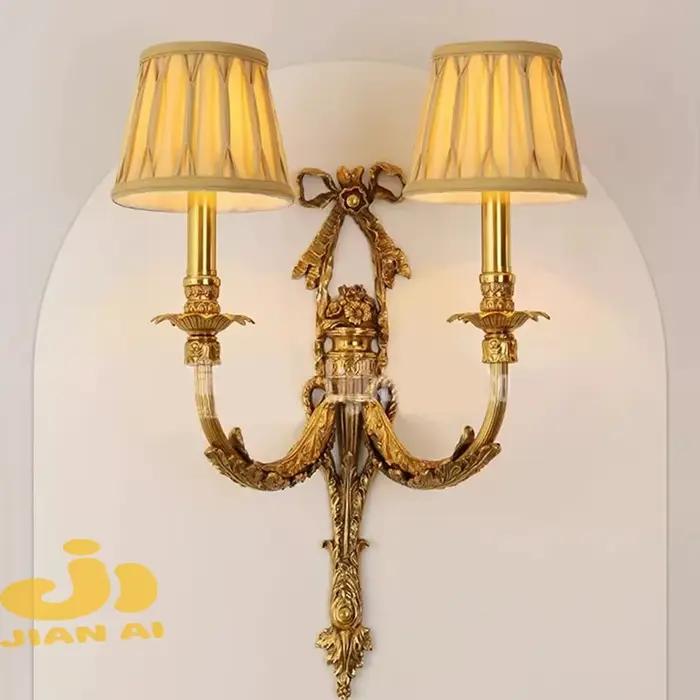 Applique murale en cuivre de style français
