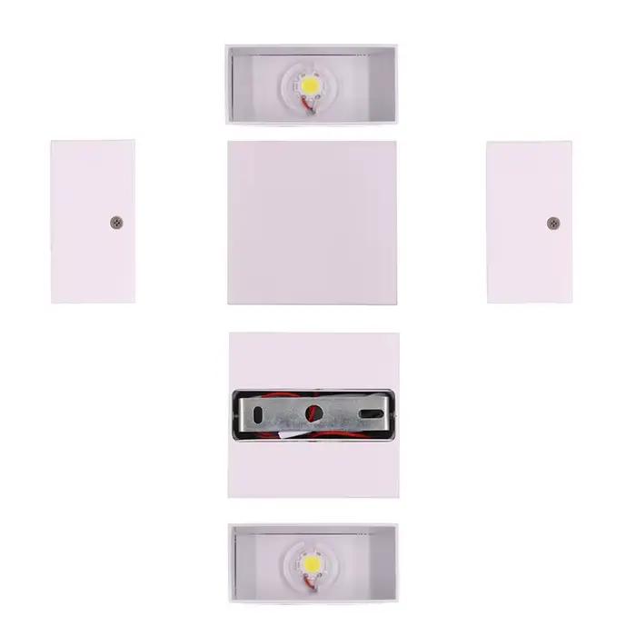 Applique murale LED d'intérieur en aluminium
