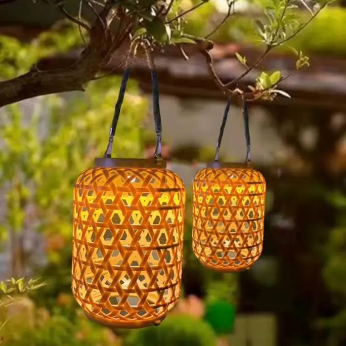 Lanterne Solaire en Rotin et Bambou