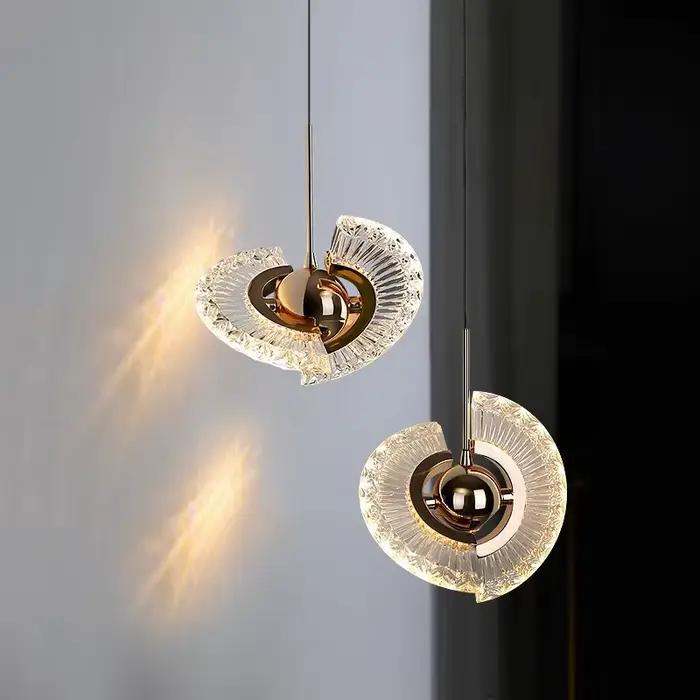 Suspension LED rotative en cristal Frisbee