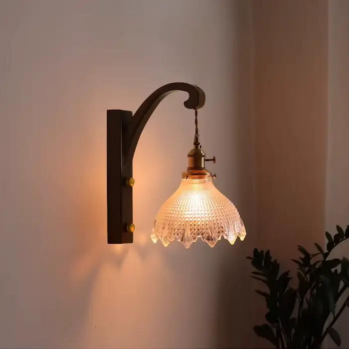 Applique Murale LED Nordique en Fer et Bois