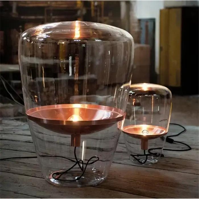 Lampe de table en verre de designer tchèque