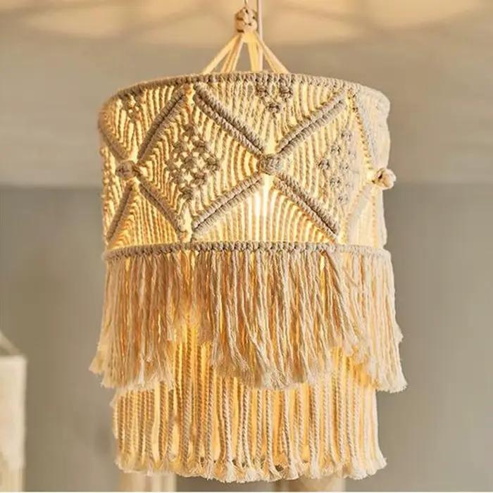 Abat-jour en macramé fait à la main