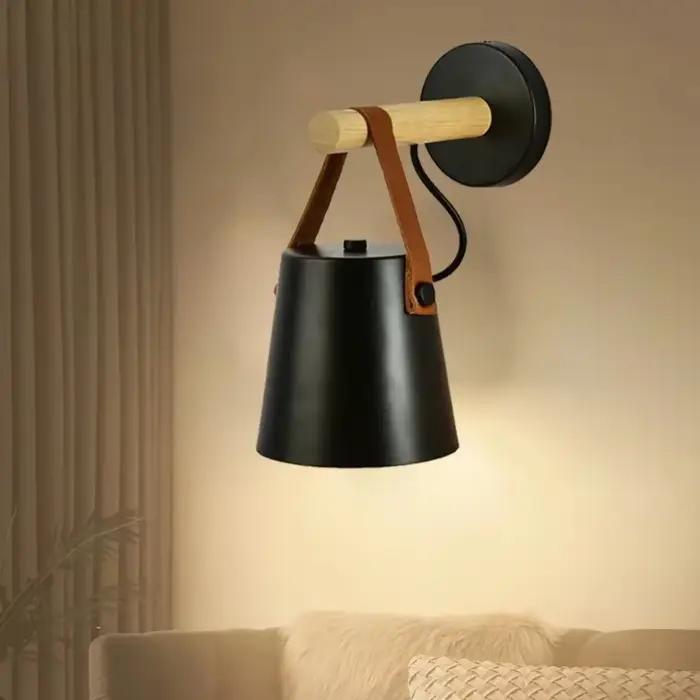 Lampe murale LED en bois de style nordique
