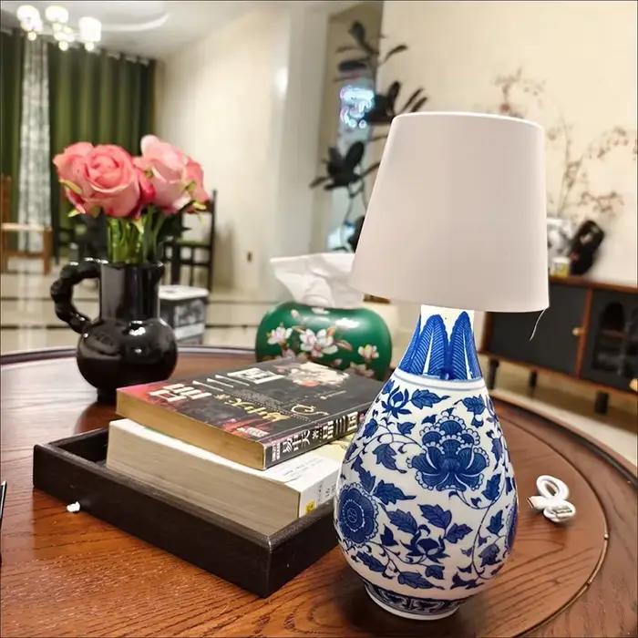 Lampe LED sans fil à commande tactile