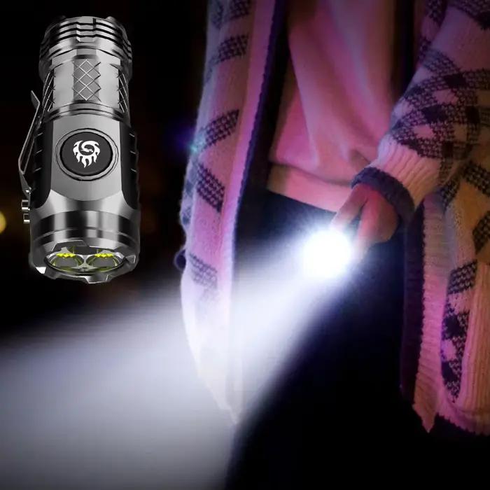 Lampe torche puissante à haute luminosité, rechargeable par USB C, étanche, luminosité réglable, lanterne pour le camping en plein air et les situations d'urgence