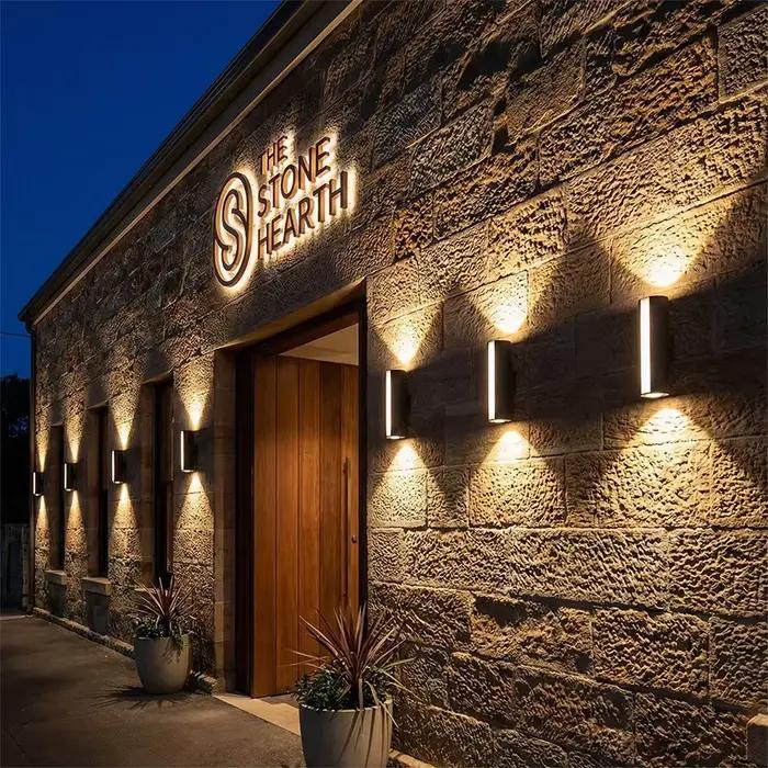 Applique Murale Extérieure Étanche IP65 12W LED pour Décoration Domestique et Éclairage Commercial AC85-265V pour Entrepôt, Hôtel, Restaurant, Extérieur