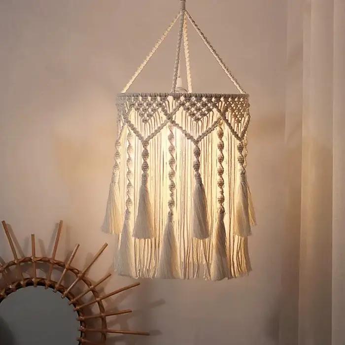 Abat-jour en macramé fait à la main