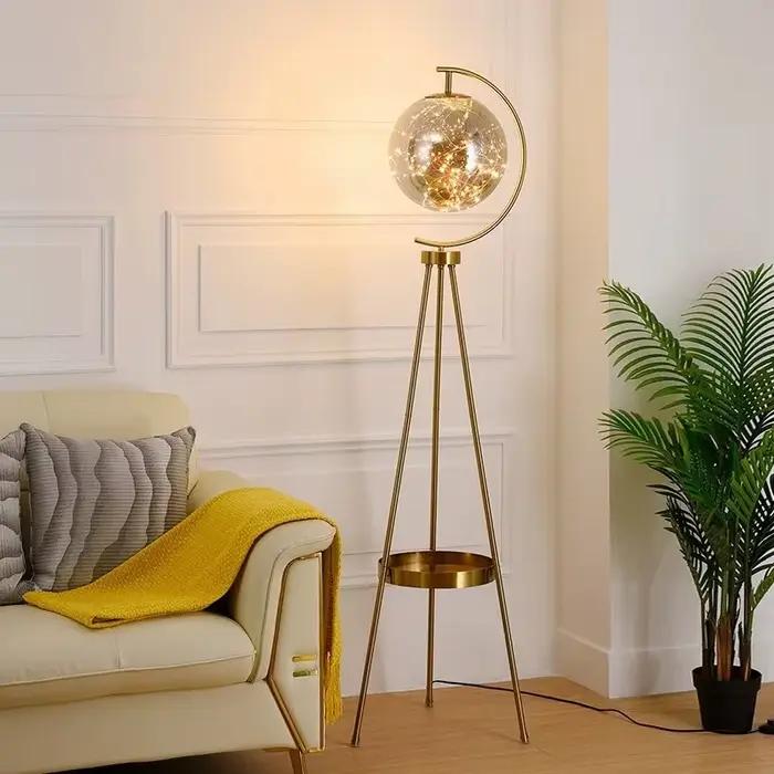 Lampadaire LED de luxe nordique pour salon