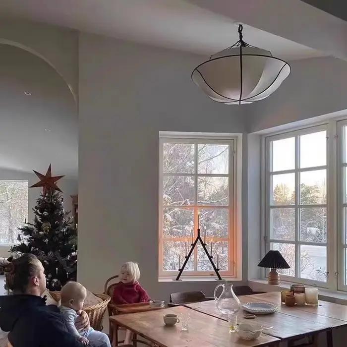 Lampe suspendue en soie japonaise