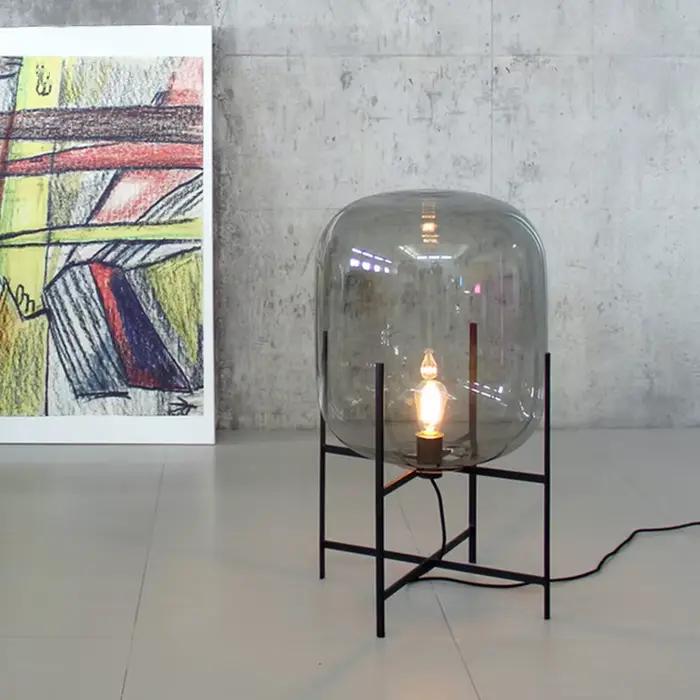 Lampadaire boule de verre Villa Bubble Oda Pulpo