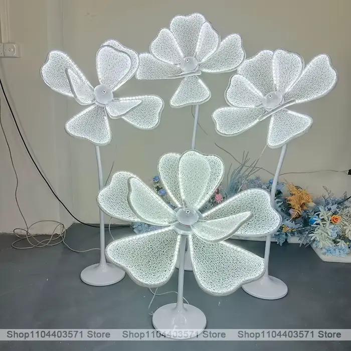 Lampe à fleurs LED pivoine en soie pour décoration de mariage et événements spéciaux intérieurs blanc chaud lumière dentelle tulipe浪漫灯光装饰吊灯-牡丹白炽LED蕾丝花婚礼装饰内部照明光源牡丹白炽LED蕾丝花婚礼装饰特殊场合
