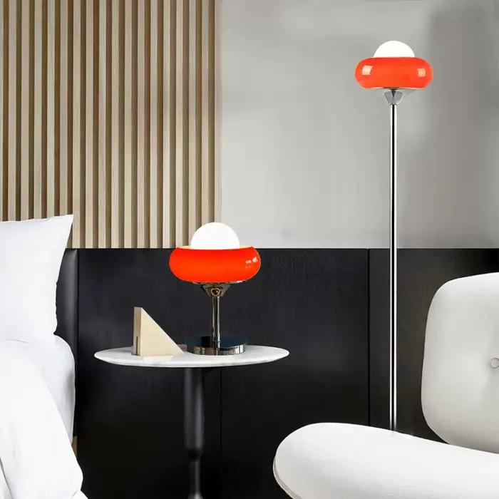 Lampe de table Guzzini au design rétro moderne