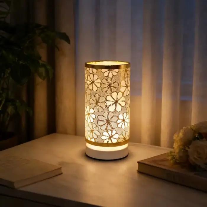 Lampe de bureau en tissu de style nordique moderne