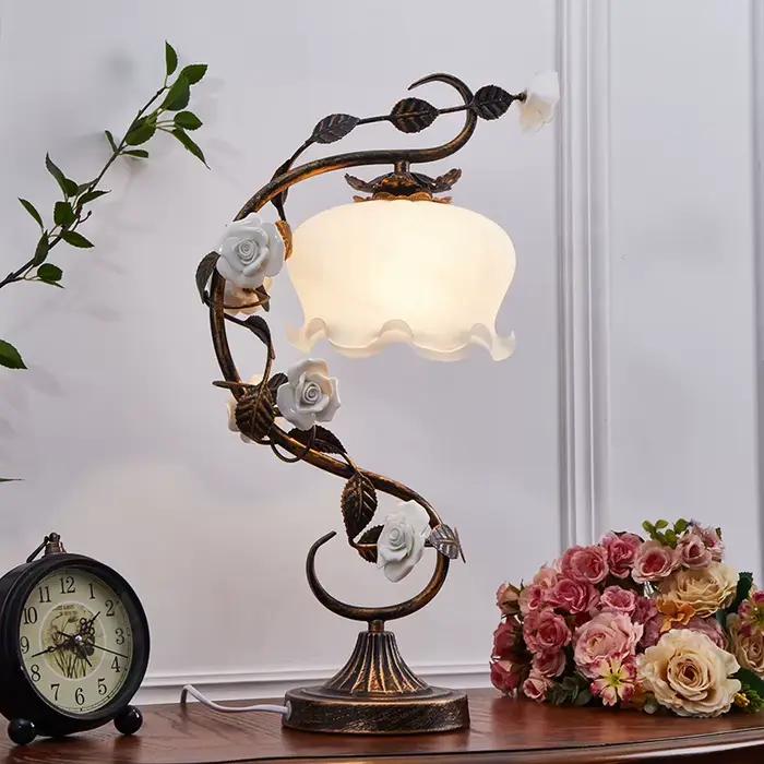 Lampe de Table Led de Style Art pastoral rétro français, pour la décoration de la maison, salon, chambre à coucher, chevet, salle à manger, lampe de Table de jardin