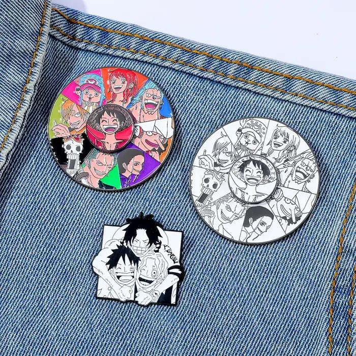 Badges et épingles de revers One Piece Luffy pour sacs à dos, épingles en émail Manga, broches pour vêtements, accessoires, cadeaux pour fans