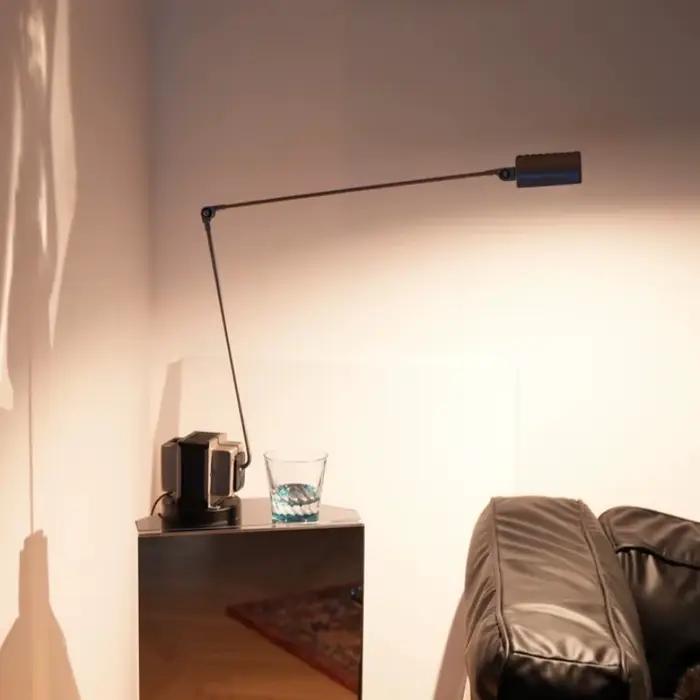 Lampes de sol LED minimalistes réglables