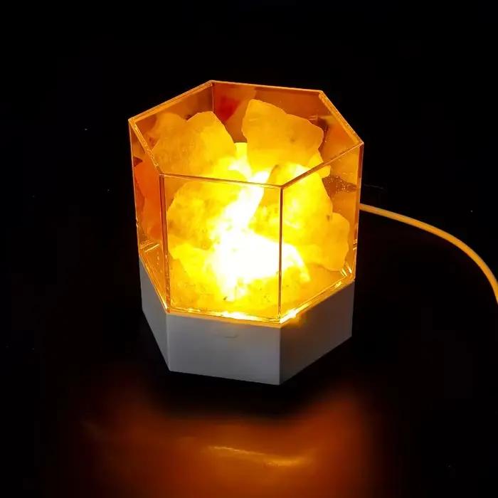 Lampe en pierre de sel LED, lampe de nuit en cristal faite à la main, petite lampe de table, idéale pour la salle de yoga, la méditation, la chambre à coucher, le salon, la décoration